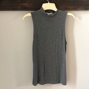 Turtle neck tank top
